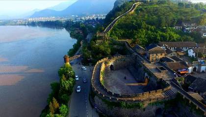 臺(tái)州市副市長趙躍進(jìn)調(diào)研臨海創(chuàng)5A工作